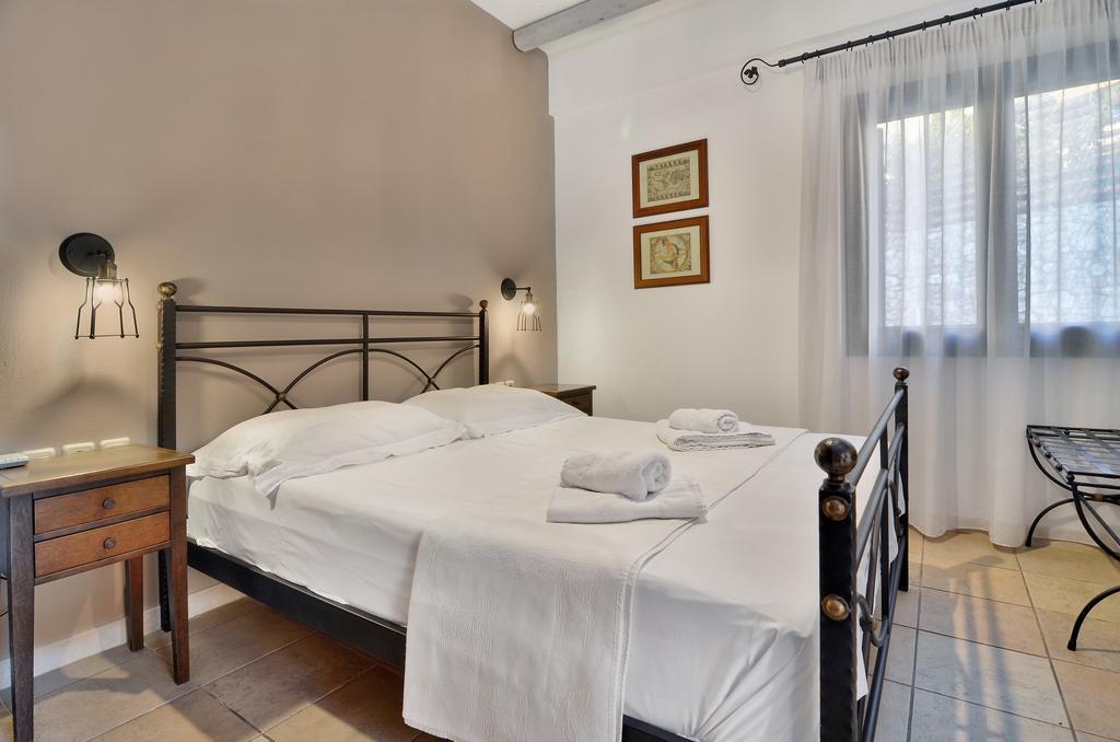 Niriides Luxury Apartments Sívota Camera foto