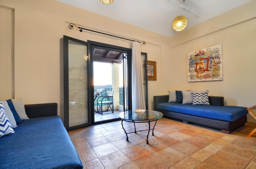 Niriides Luxury Apartments Sívota Camera foto