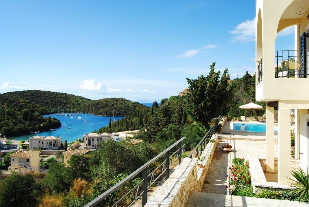 Niriides Luxury Apartments Sívota Esterno foto