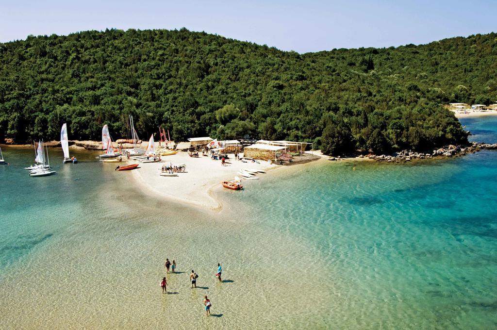 Niriides Luxury Apartments Sívota Esterno foto